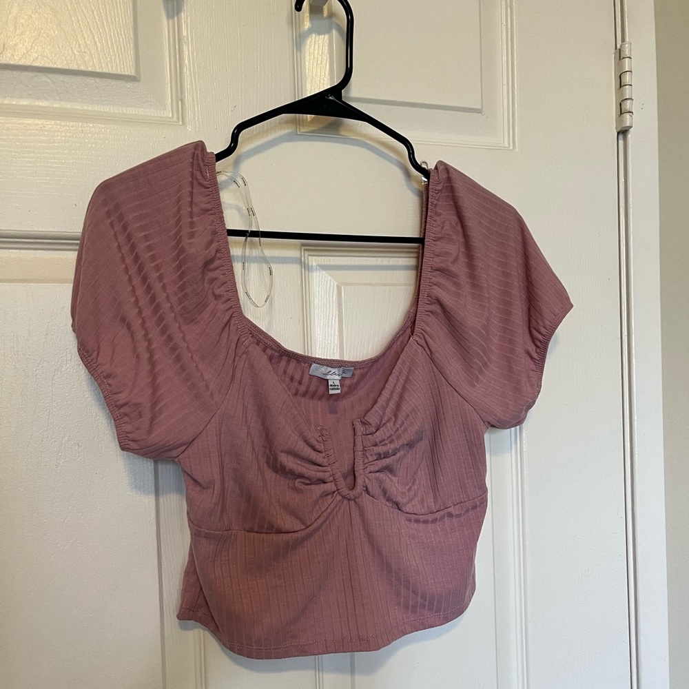 Cropped Ribbed Blouse
